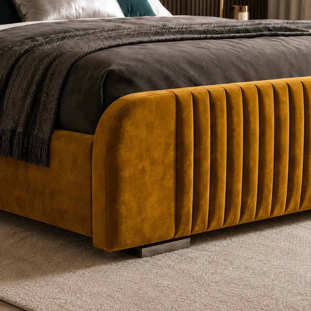 Lunaro Ottoman Bed - Nice Beds